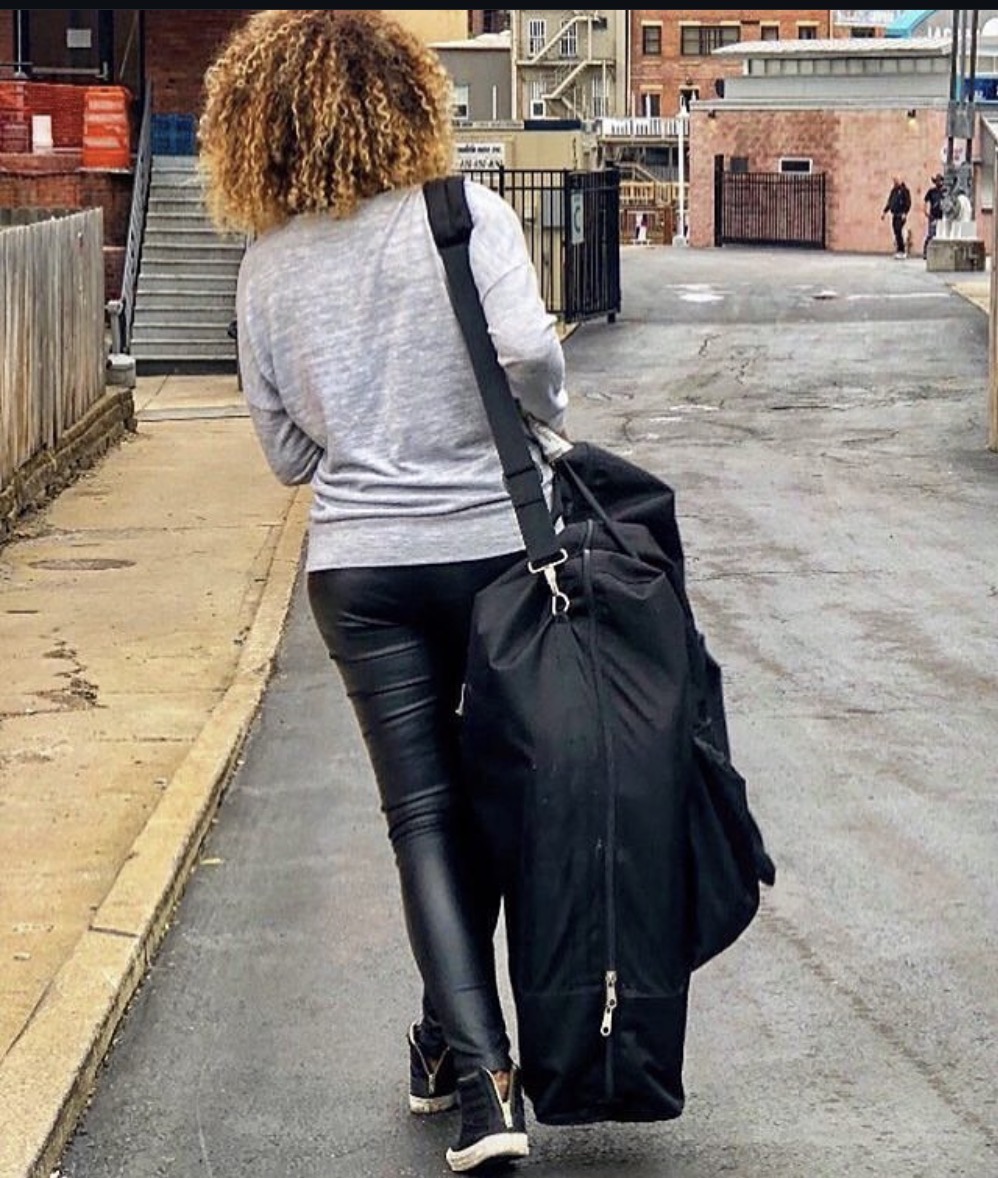 Ariane Kamba — on the road with her massage table